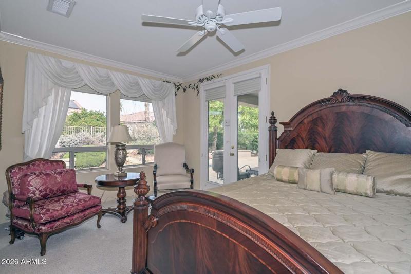 Primary Bedroom-Sitting Area