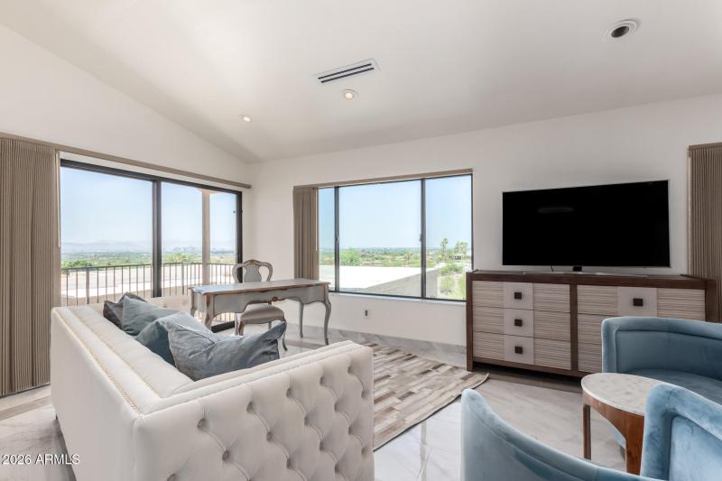 Primary Sitting Area