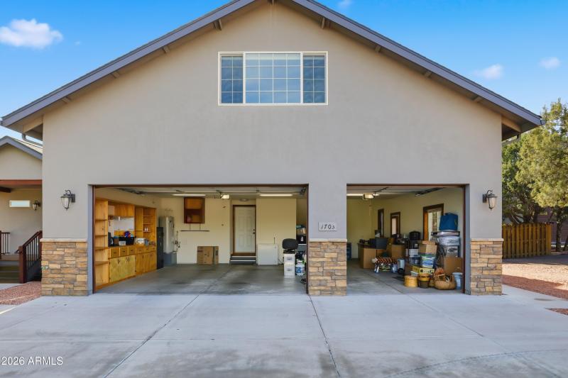 3 Car Attached Garage (2)