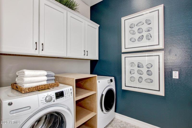 Laundry Room View A (1)