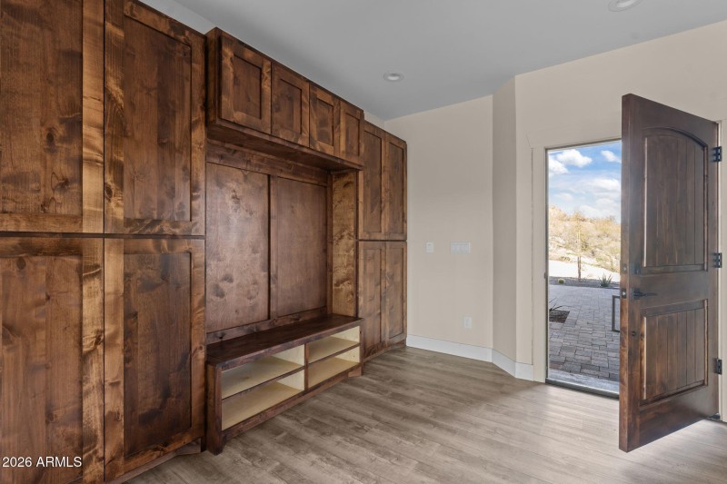 11-web-or-mls-DSC08659