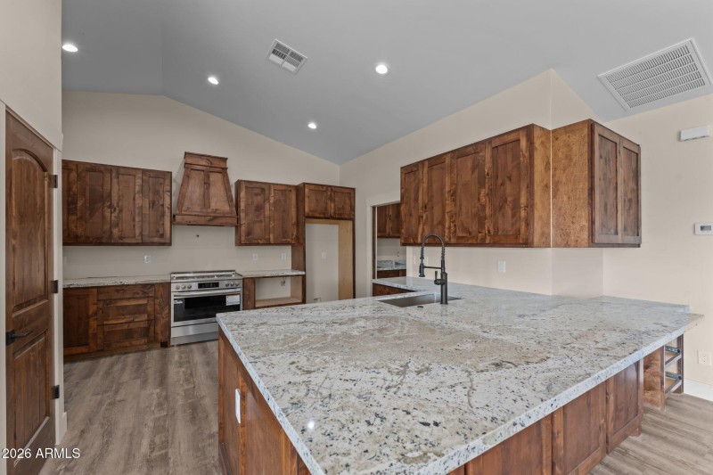 16-web-or-mls-DSC08686