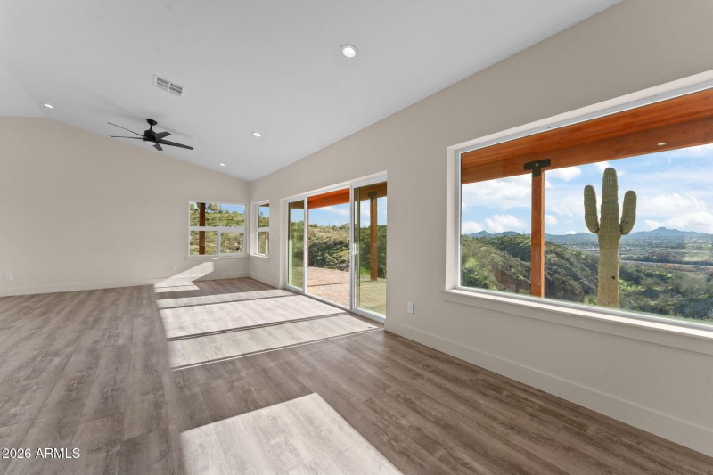 23-web-or-mls-DSC08721