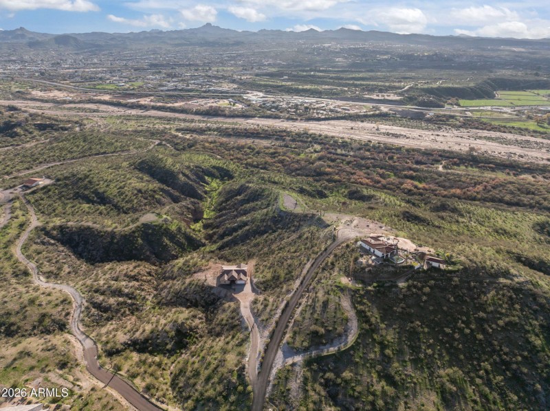 40-web-or-mls-DJI_20260105155727_0032_D