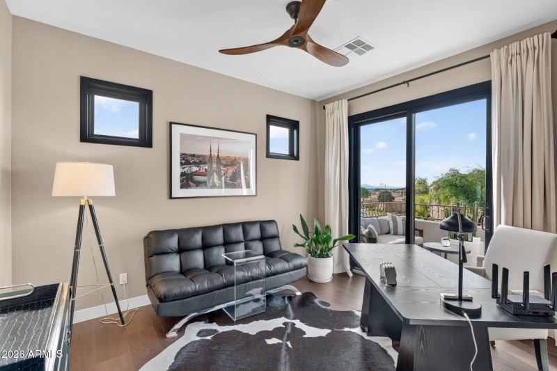 17-web-or-mls-Eagle Crest_07