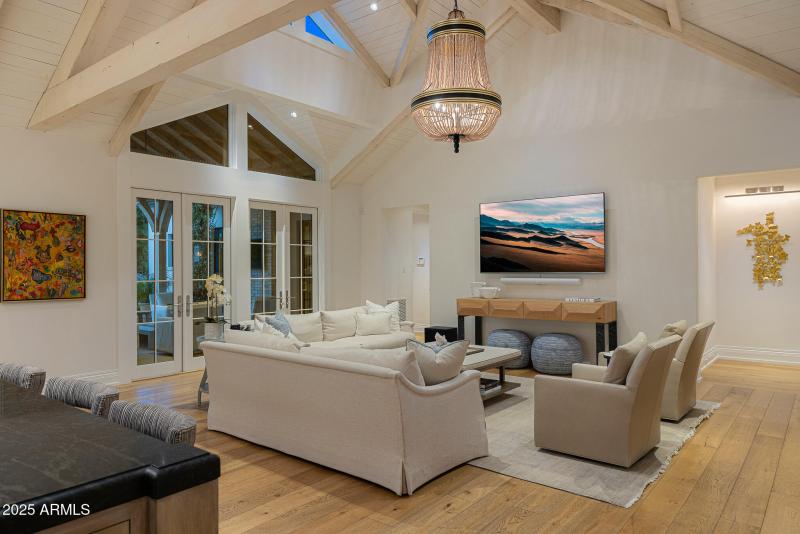 family room_twilight