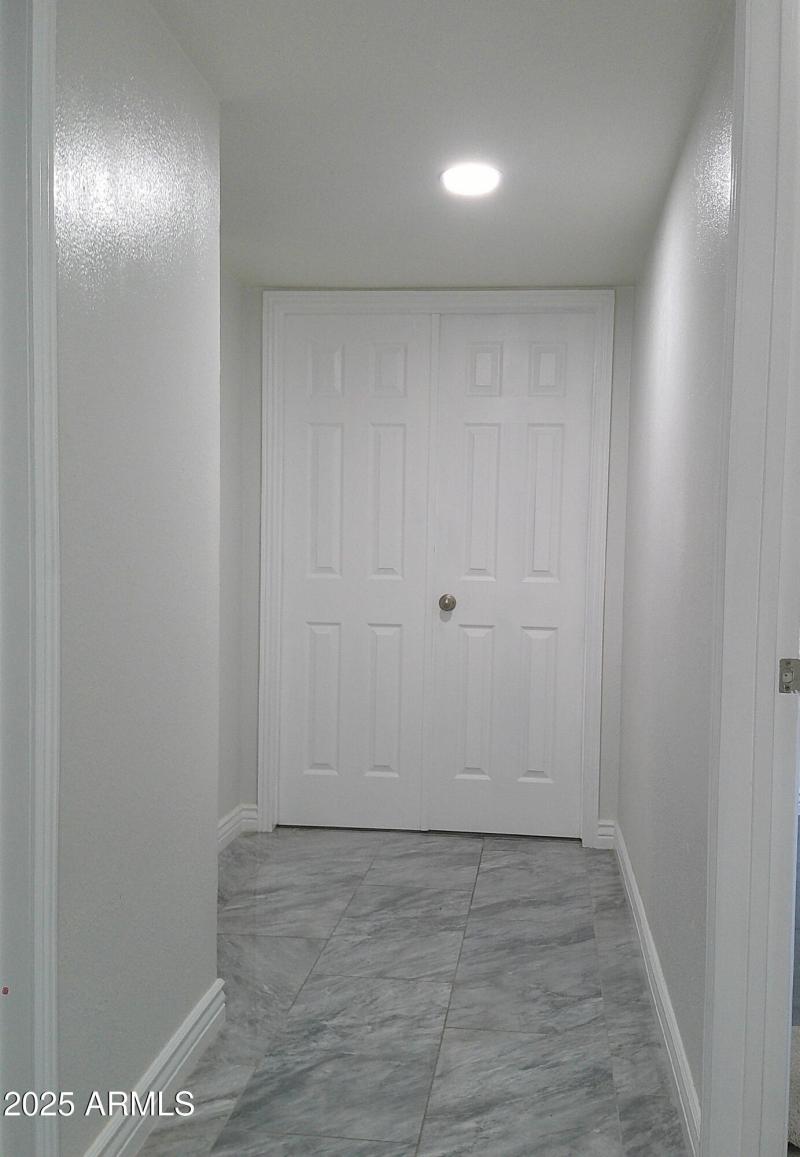 Dbl Door Entrance to Primary Bedroom