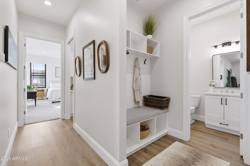 4v primary bedroom junction