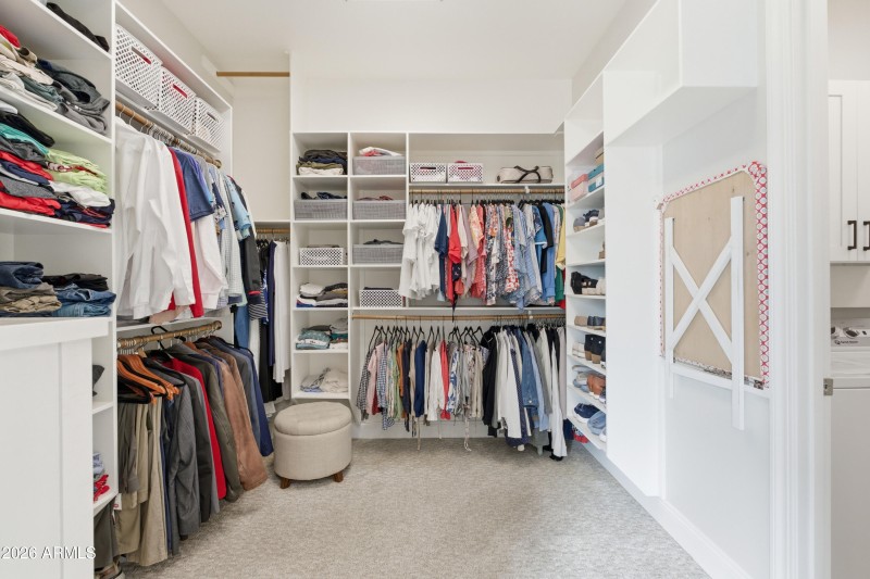 5m primary closet
