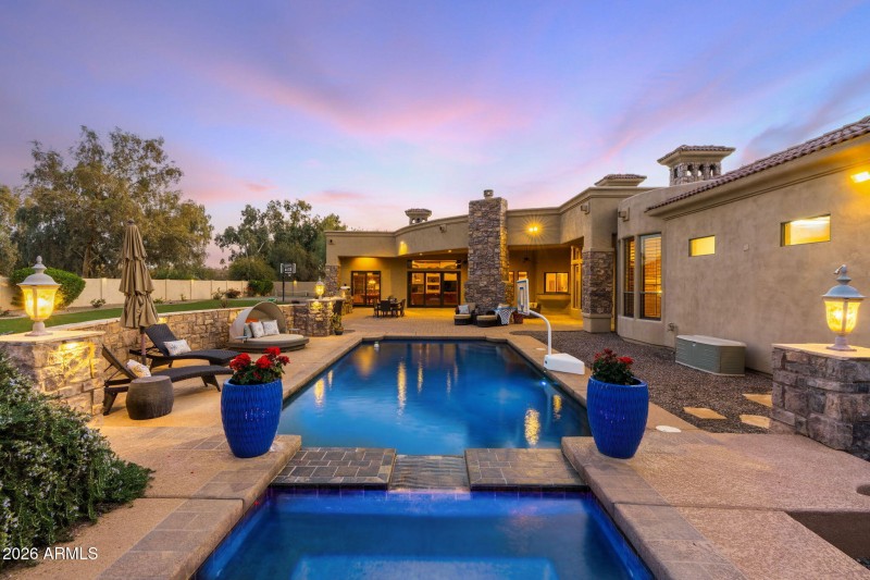 Stunning Pool and Spa