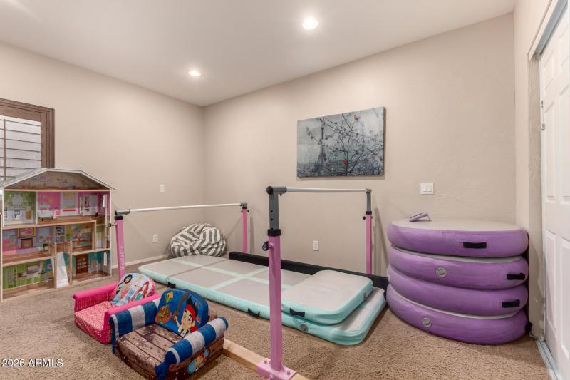 34 - Meadowbrook 12346