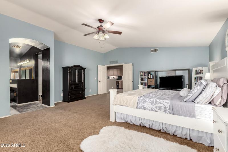 30 - Meadowbrook 12346