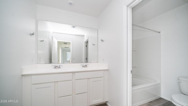 13370 E Eagle Feather Rd-29