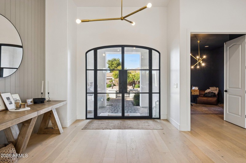 6-web-or-mls-11479-n-87th-pl