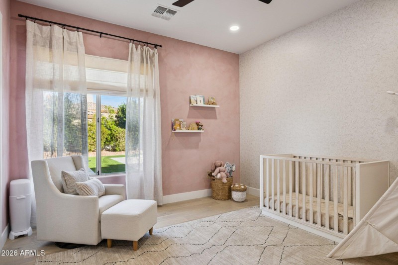 37-web-or-mls-11479-n-87th-pl