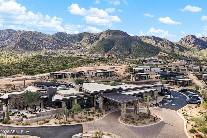 Community Mountain House