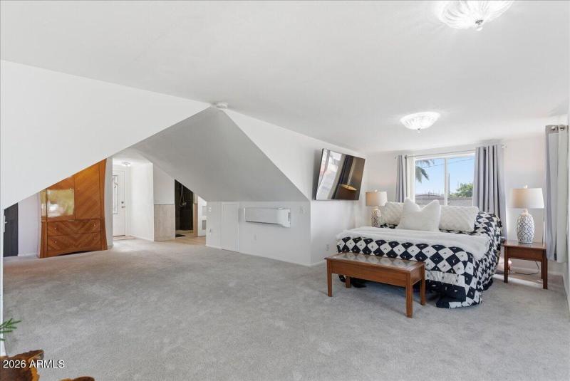 2nd floor open floor plan