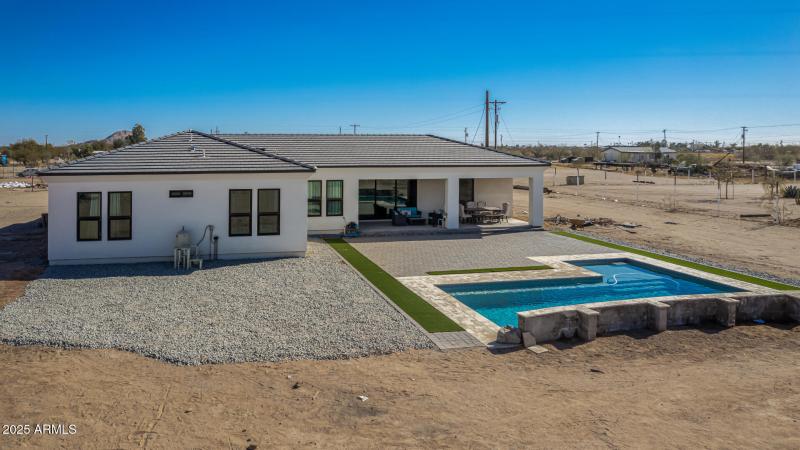 53 - Corleone 34150 Drone