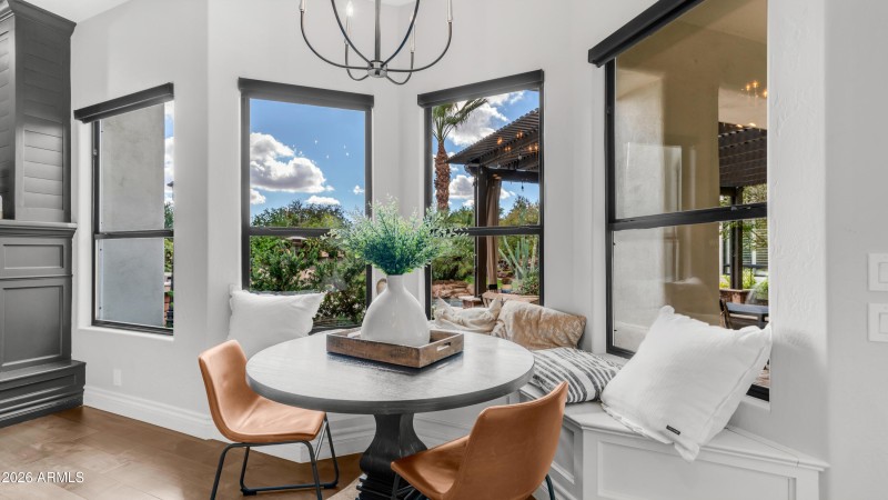 2731 E Capricorn Pl (26)