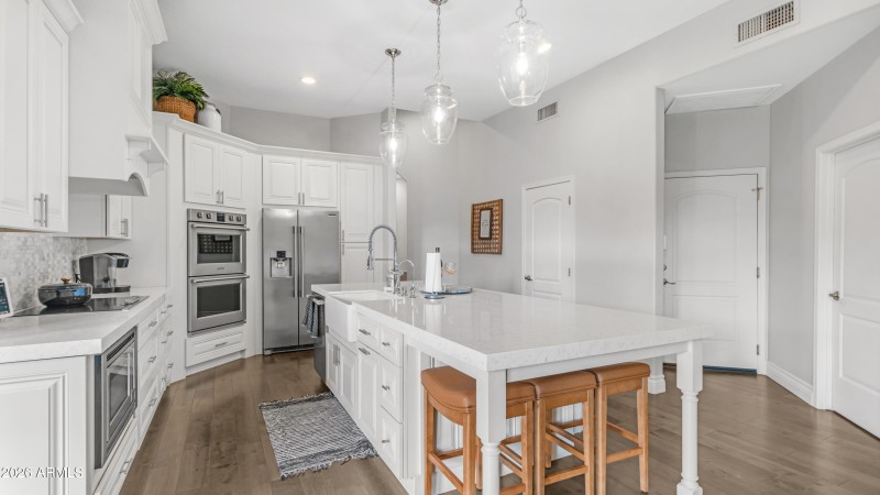 2731 E Capricorn Pl (27)