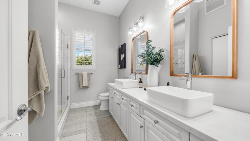 2731 E Capricorn Pl (41)