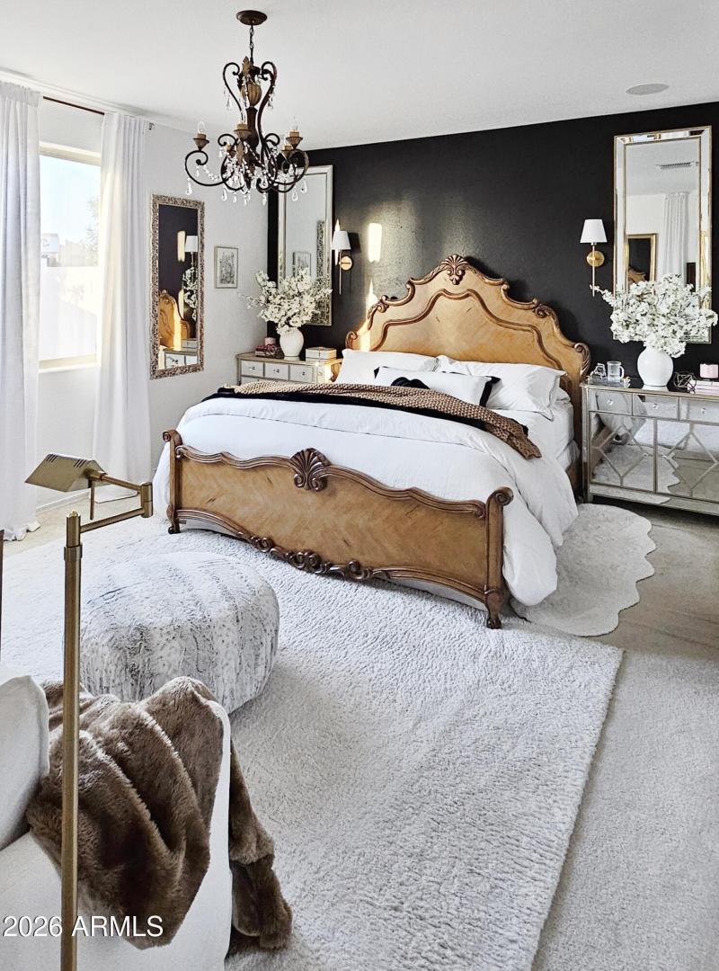 Oversized Primary Bedroom Suite