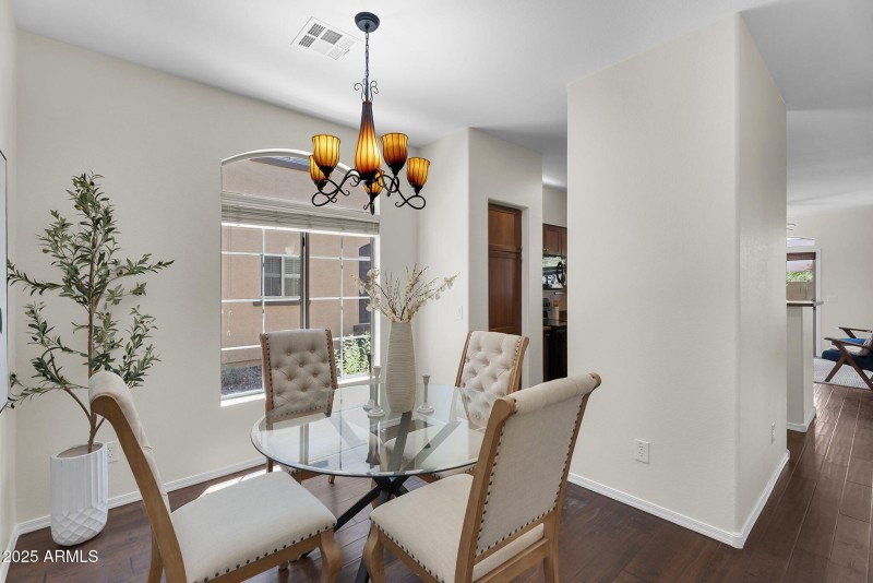 21-web-or-mls-Mine Creek-20