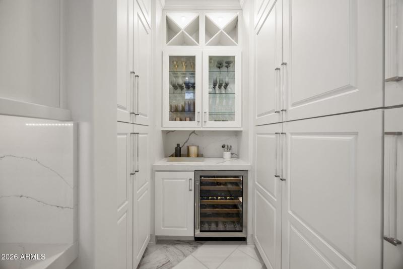 15-web-or-mls-13917-n-prospect-trl