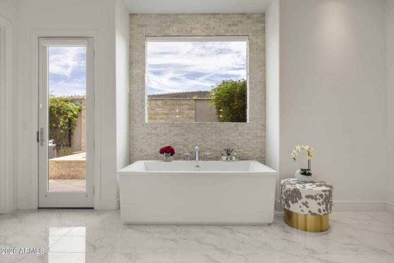 33-web-or-mls-13917-n-prospect-trl