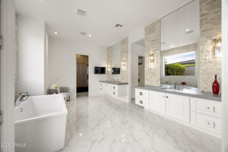 36-web-or-mls-13917-n-prospect-trl