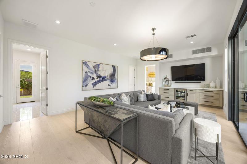 40-web-or-mls-13917-n-prospect-trl