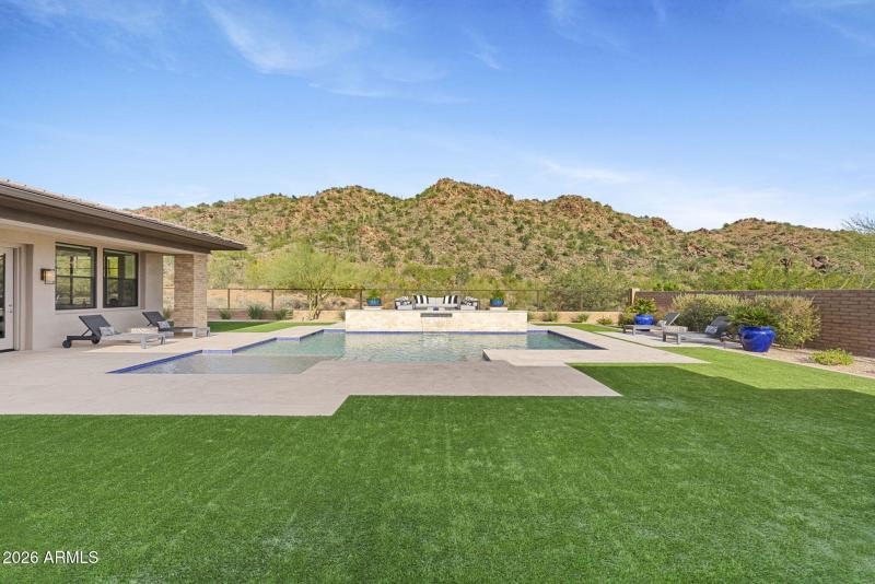 55-web-or-mls-13917-n-prospect-trl