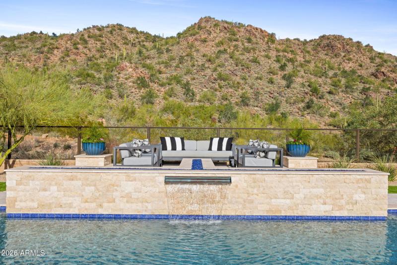 57-web-or-mls-13917-n-prospect-trl