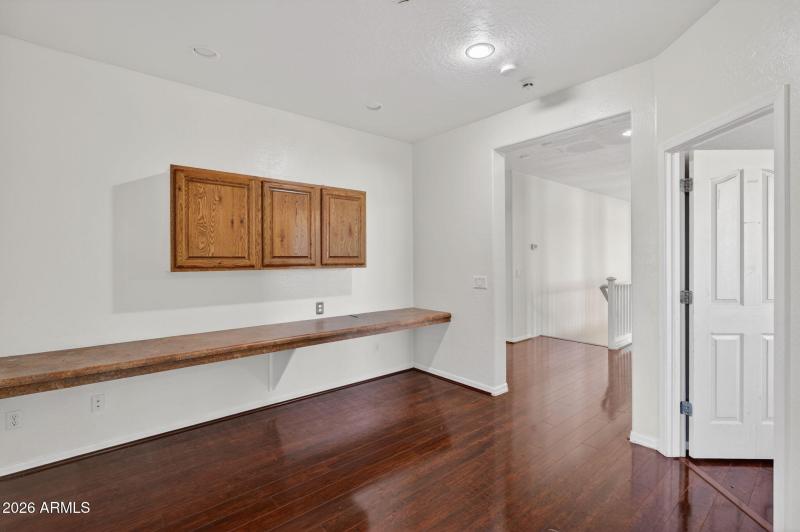 83-web-or-mls-Ravenswood_21 (2)