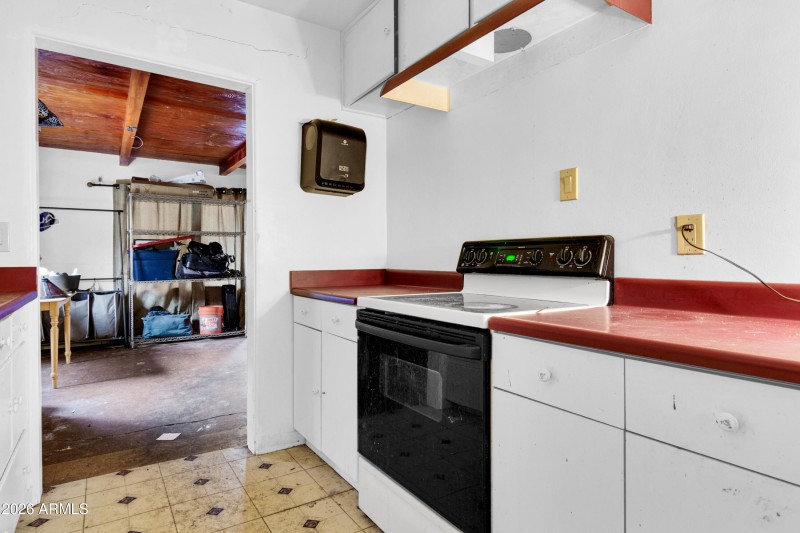 4970 E Hidalgo St-13