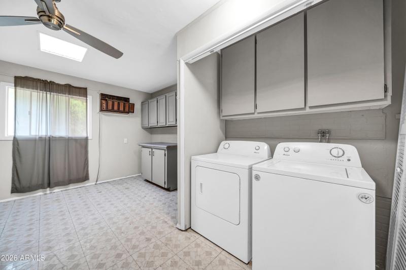 9422 W Manzanita Dr-18