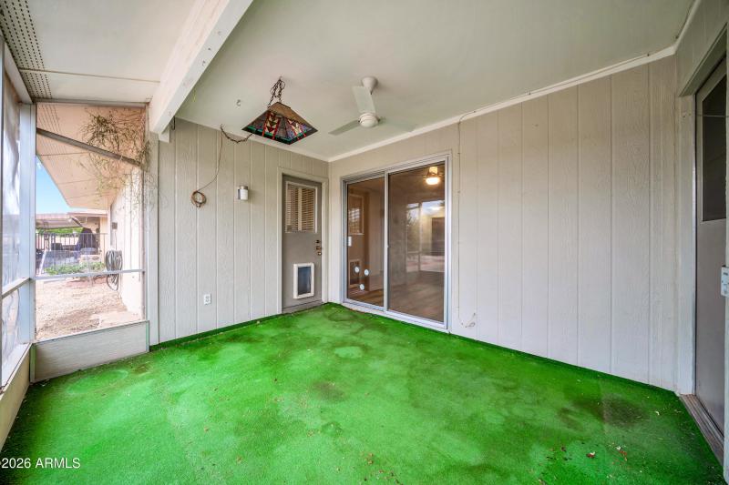 9422 W Manzanita Dr-24