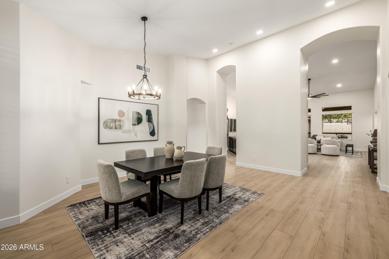 3835 N Stone Point Circle