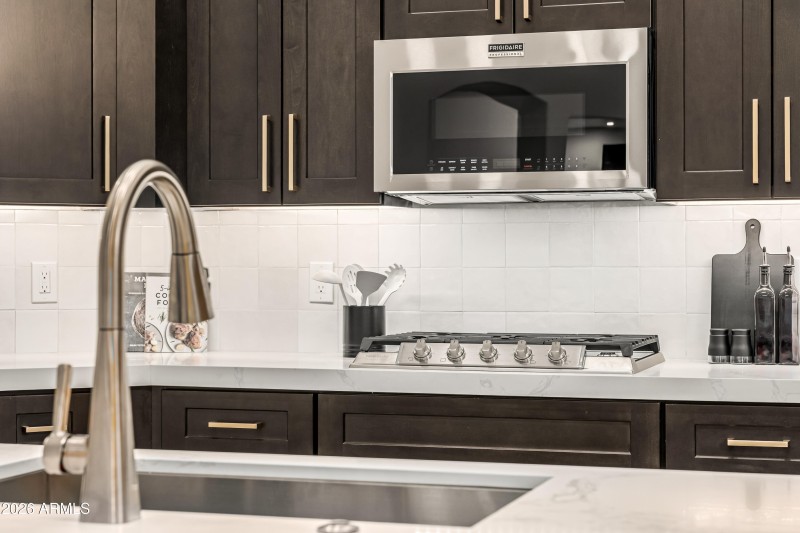 3835 N Stone Point Circle