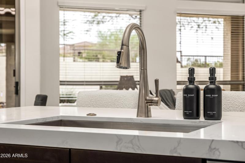 3835 N Stone Point Circle