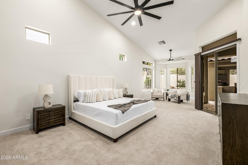 3835 N Stone Point Circle