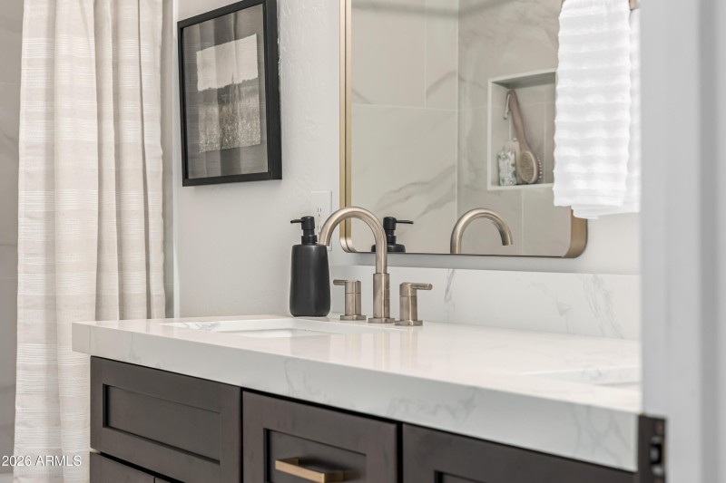 3835 N Stone Point Circle