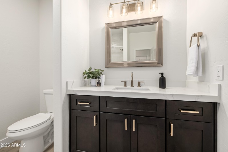 3835 N Stone Point Circle