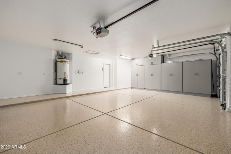 3835 N Stone Point Circle