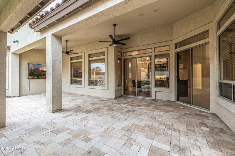 3835 N Stone Point Circle