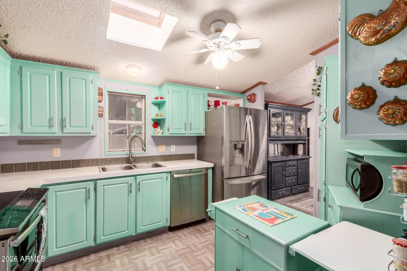 201 S Greenfield Rd 239
