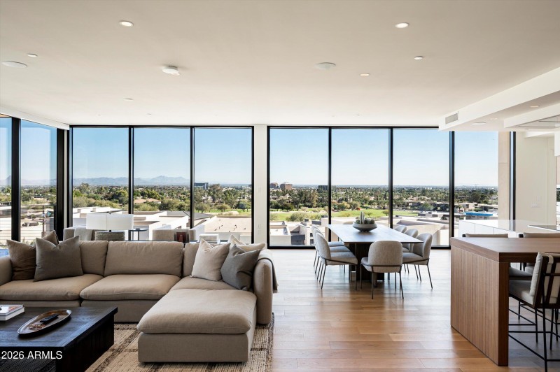 07-5000 N Camelback Ridge Rd #4-7