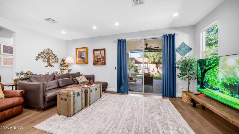 25084 N 68th Ave (24)