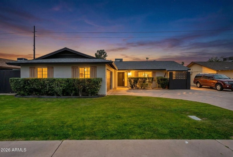 8631 E Plaza Ave VT 1