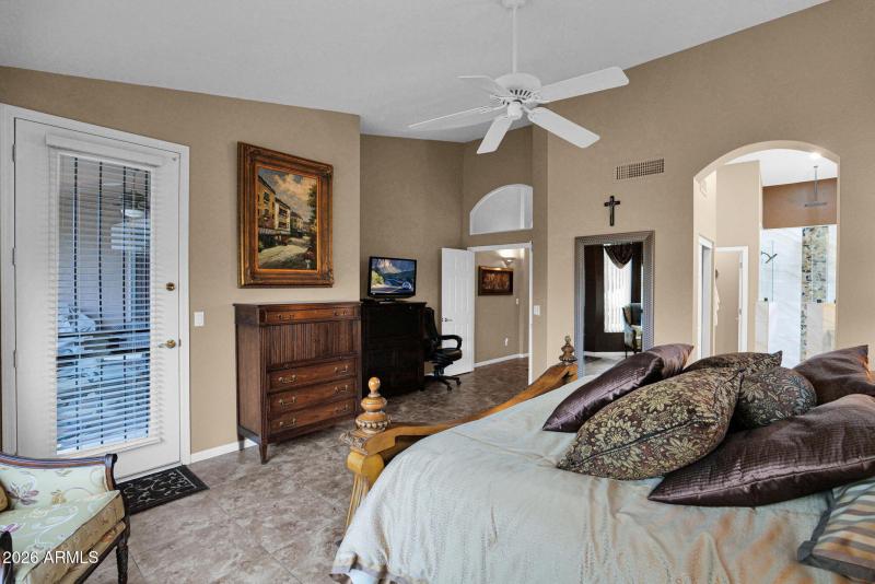 5534 Feather Bush - 19Primary Bedroom